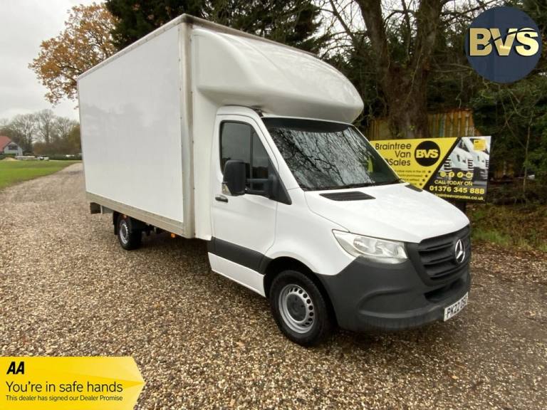 2022 Mercedes-Benz Sprinter 2.0 317 CDI Progressive LUTON Cab 2dr Diesel Manual RWD L3 Euro 6 (s/...
