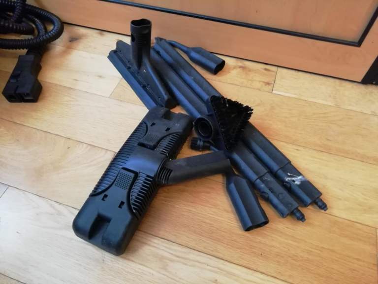 Morphy Richards steam cleaner grime buster