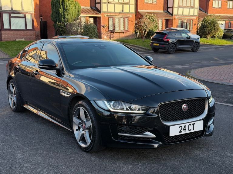 2017 Jaguar XE 2.0D R-Sport Auto – Stunning Example!  Top Of The Range Spec