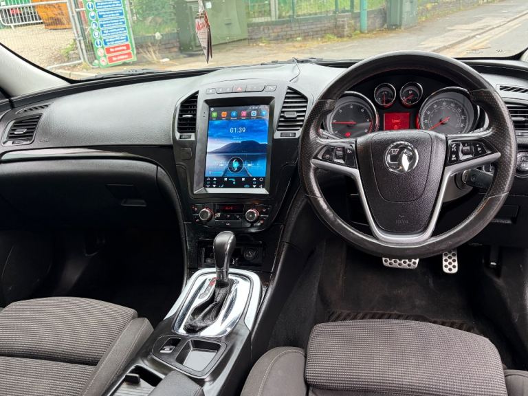 Vauxhall, INSIGNIA, Hatchback, 2011, Other, 1956 (cc), 5 doors