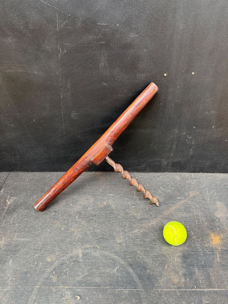 EXTRA-LARGE CORKSCREW 