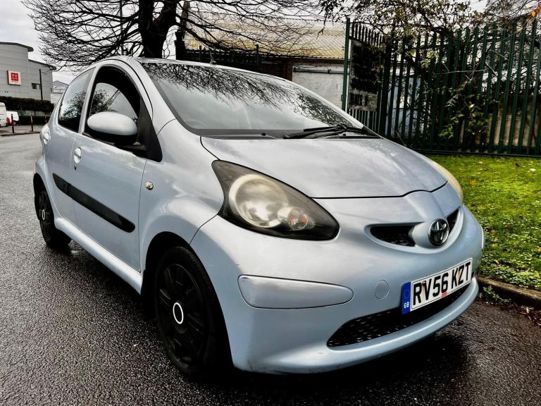  Toyota AYGO 1.0 VVT-i + MultiMode Euro 4 5dr Petrol Automatic