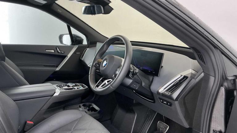 2025 BMW iX 300kW xDrive45 M Sport 101kWh 5dr Auto SUV Electric Automatic