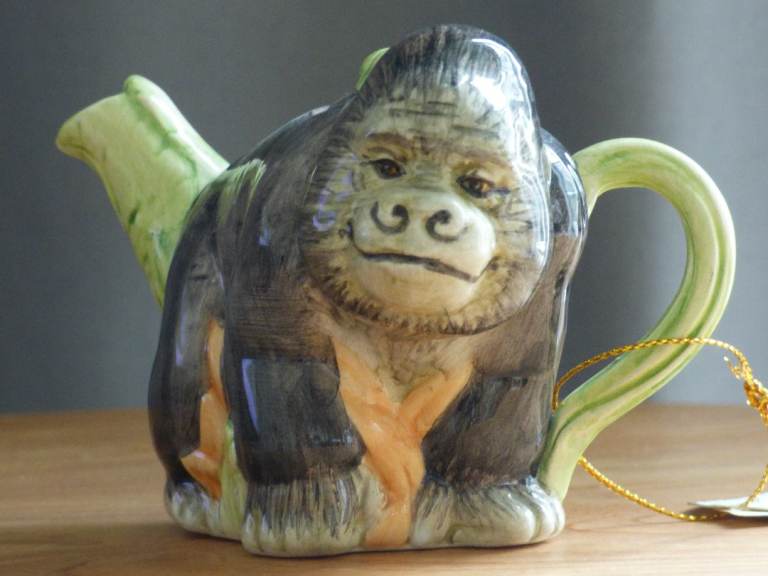  Khien Novelty Minature Ceramic Teapot 