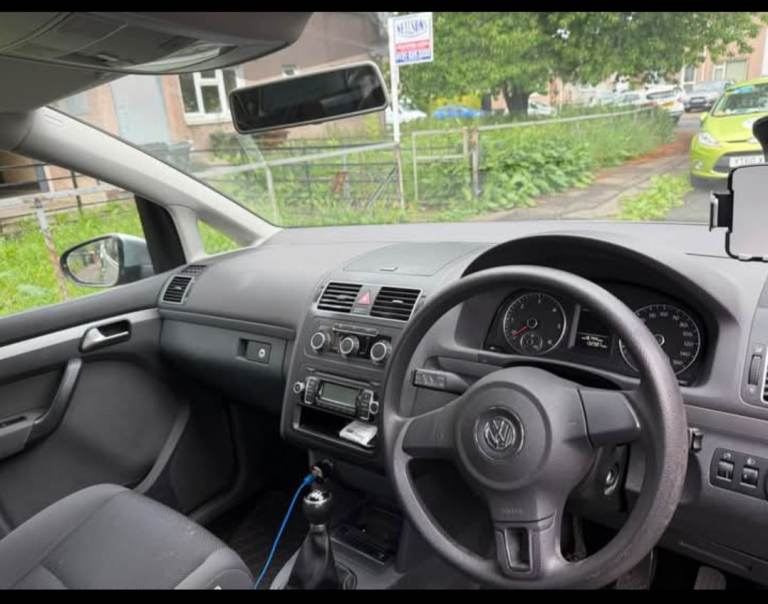 Volkswagen, TOURAN, MPV, 2011, Manual, 1598 (cc), 5 doors