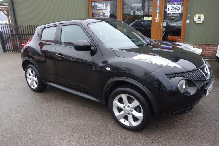 Nissan Juke 1.6 Acenta SUV 5dr Petrol Manual Euro 5 (s/s) (117 ps) 2012/12