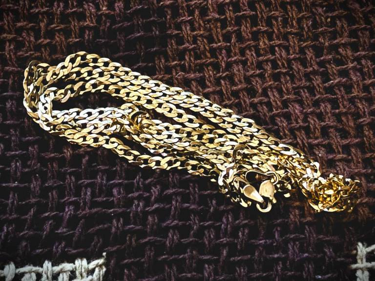 9ct Gold Curb Link Chain Necklace Stamped Italy 375 - 30