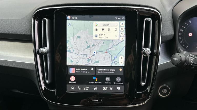 2025 Volvo XC40 2.0 B4P Plus Dark 5dr Auto Petrol Estate Estate Petrol Automatic