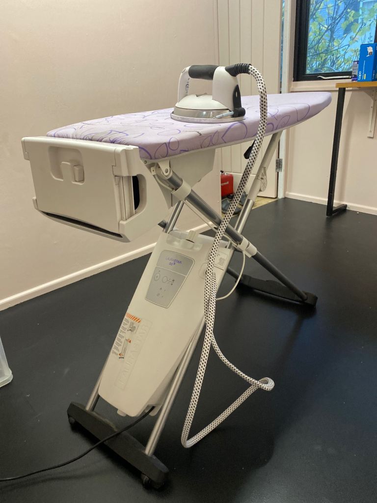 Laurastar S5a ironing system and garment steamer