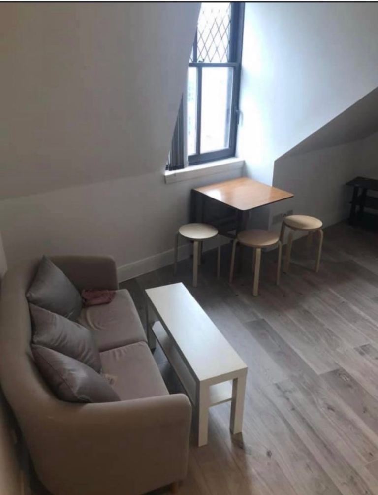 3 BED FLAT IN GEORGE ST