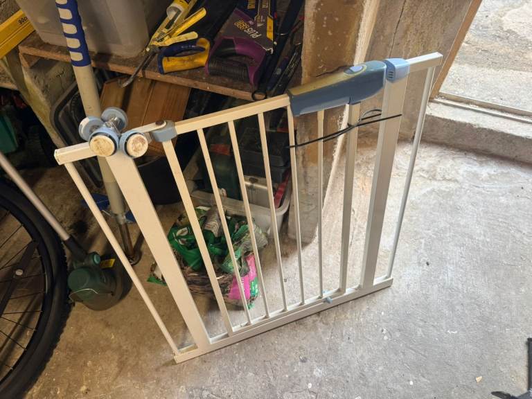 Baby Safety Gate - 76cm wide - White Metal, Good Condition