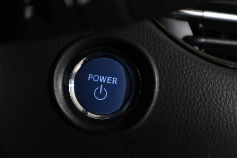 2022 Toyota C-HR 1.8 VVT-h Design CVT Euro 6 (s/s) 5dr HATCHBACK PETROL/ELECTRIC Automatic