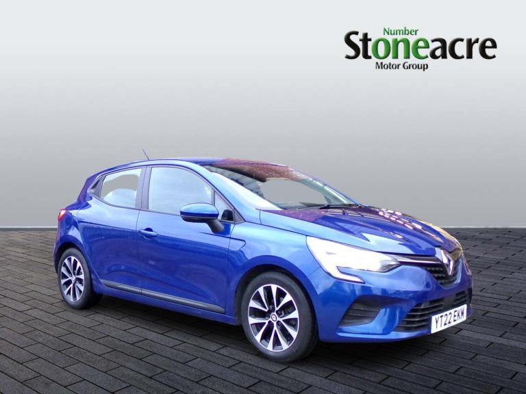  Renault Clio Iconic TCe 90 MY21.5 Petrol Manual