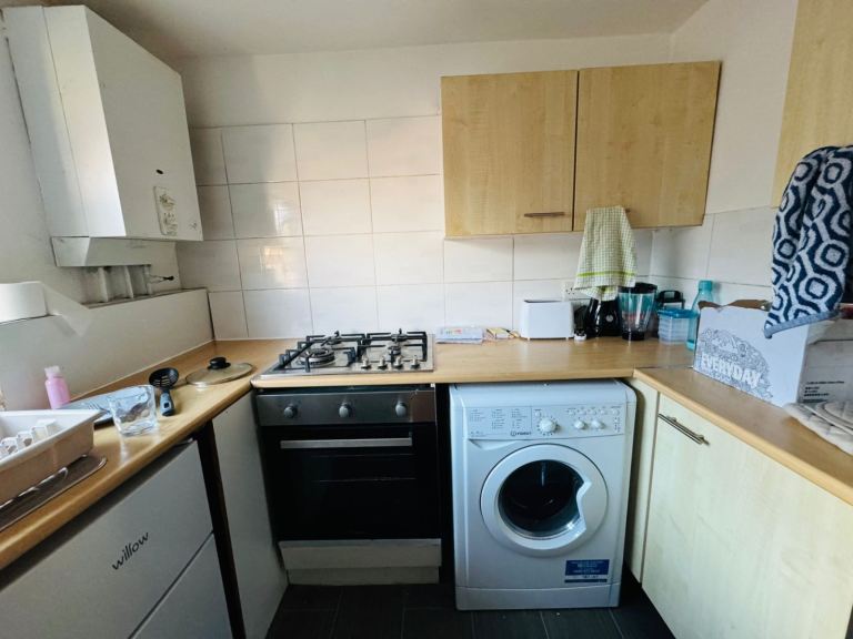 63 Cardigan Road Flat 4
