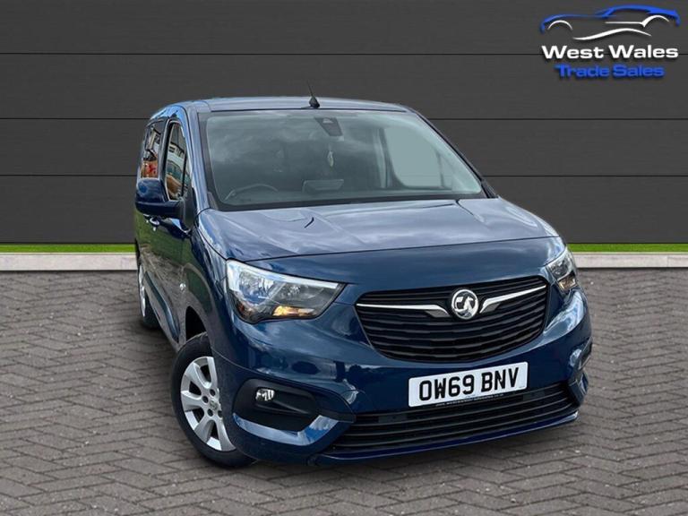 2020 Vauxhall Combo Life 1.5 Turbo D 130 Energy 5dr Auto MPV DIESEL Automatic