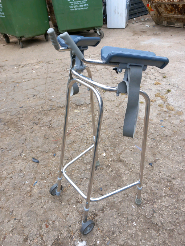 ZIMMER FRAME 