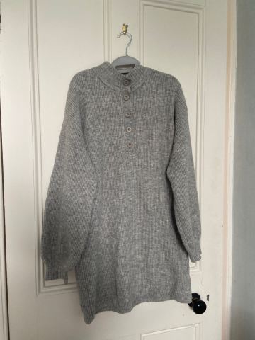 grey jumper dress zara Zara Grey Pearl Sweater Dress Medium