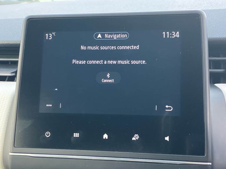 2022 Renault Clio 1.6 E-TECH Hybrid 140 SE Edition 5dr Auto Hatchback PETROL/ELECTRIC Automatic