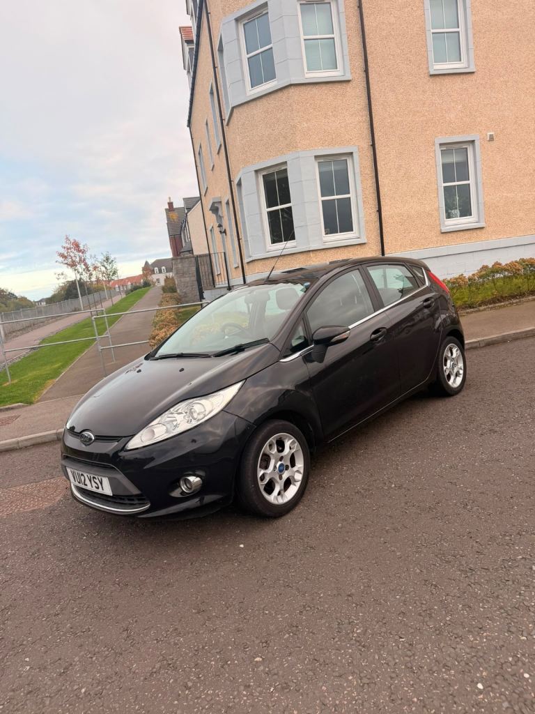 Ford, FIESTA, Hatchback, 2012, Manual, 1242 (cc), 5 doors