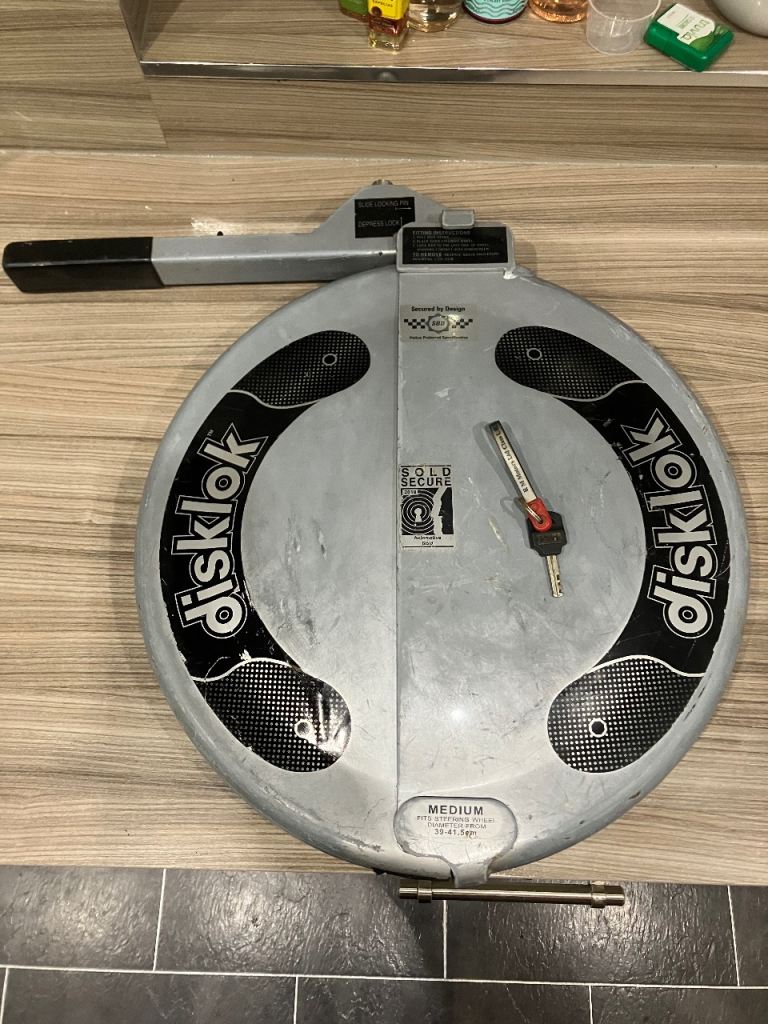 Disklok  Steering Wheel Lock - Medium