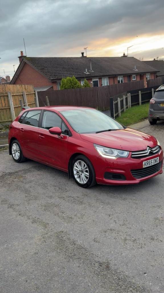 Citroen, C4, Hatchback, 2015, Manual, 1560 (cc), 5 doors