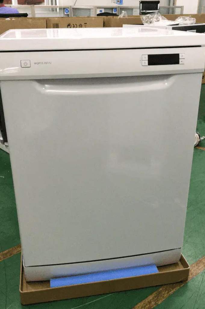 White Freestanding 60cm Dishwasher – Brand New, Unused