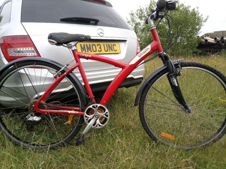 Gent's BTwin Hybrid bike.