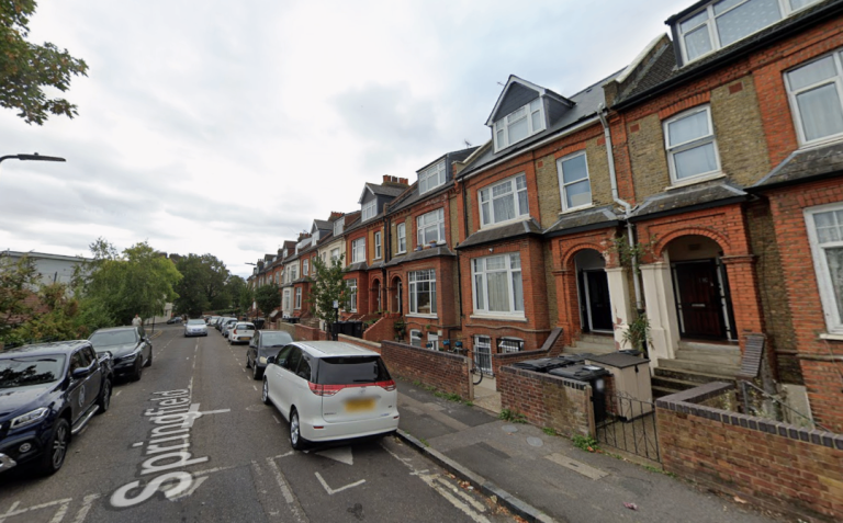 BENEFITS ACCEPTED - Self-Contained Studio Flat Available in Clapton Hackney E5