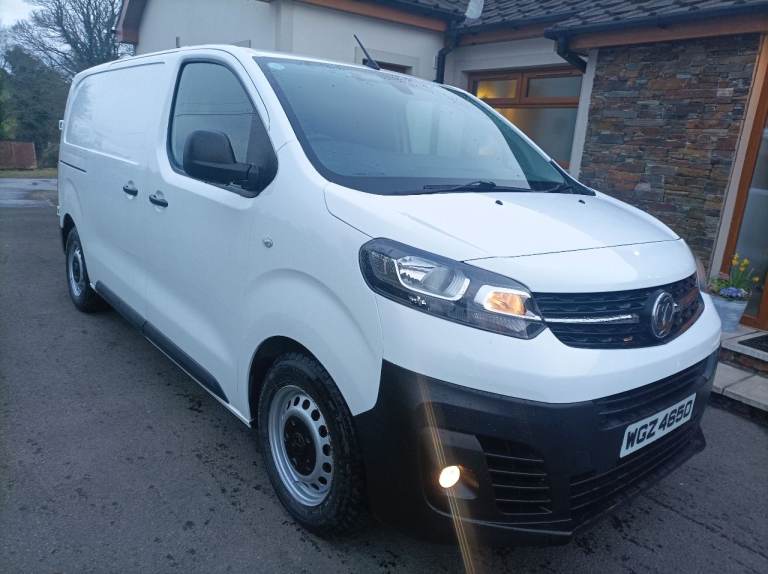2022 VAUXHALL VIVARO DYNAMIC VAN *FULL PSV* NO VAT! 