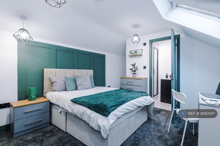 1 bedroom in Russell Street, Bolton, BL1 (#2693597)