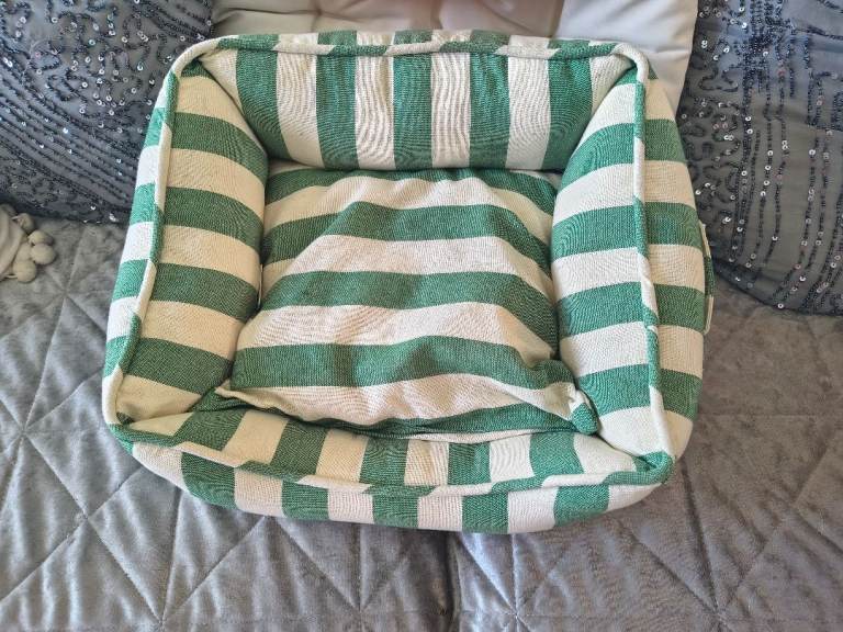 Small Animal Bed