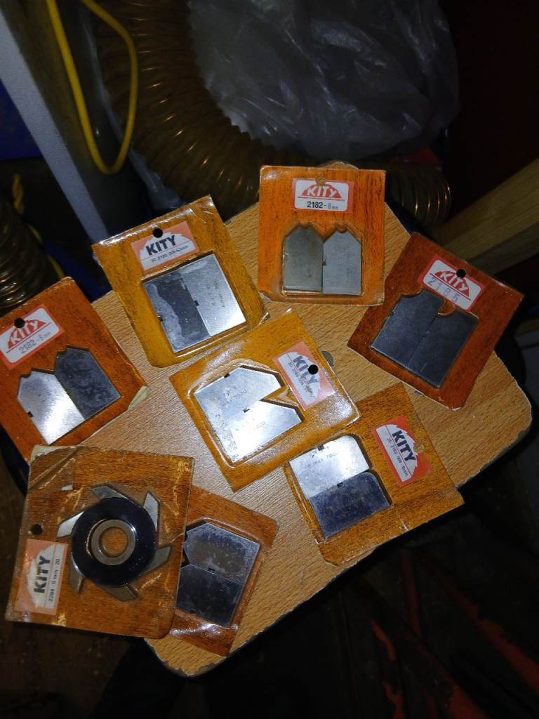 KITY SPINDLE MOULDER CUTTER BLOCK & CUTTERS