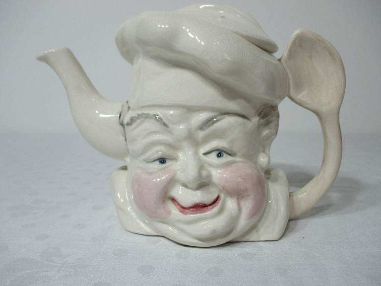 Vintage (1980s) Crown Winsor Chef / Baker Novelty Earthenware Teapot Reg No 5203