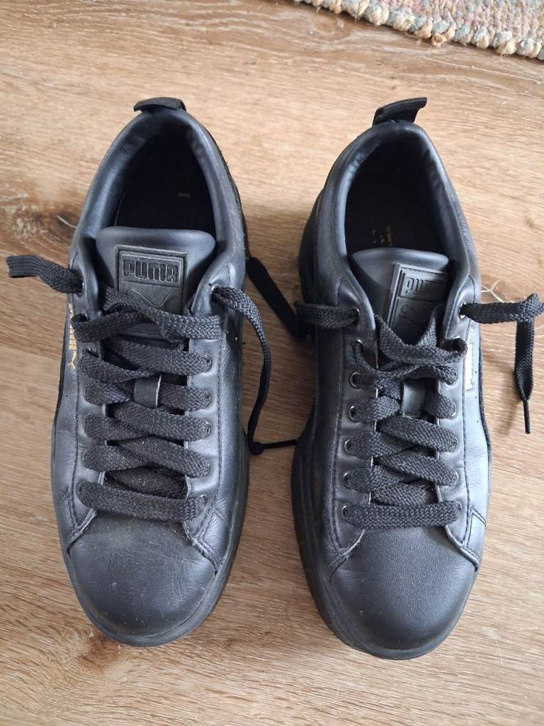 Puma Black Leather Trainers – Good Condition