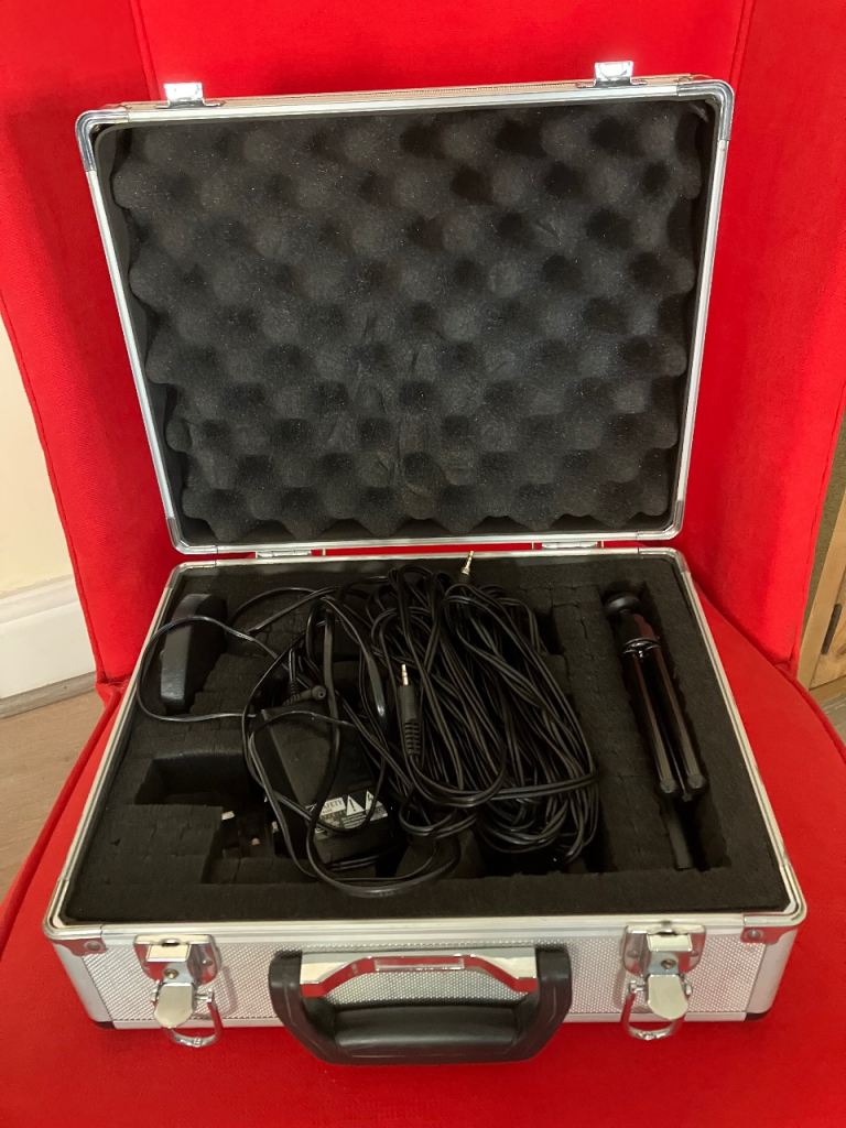 Canon Legria FS200E Camcorder in Flight Case