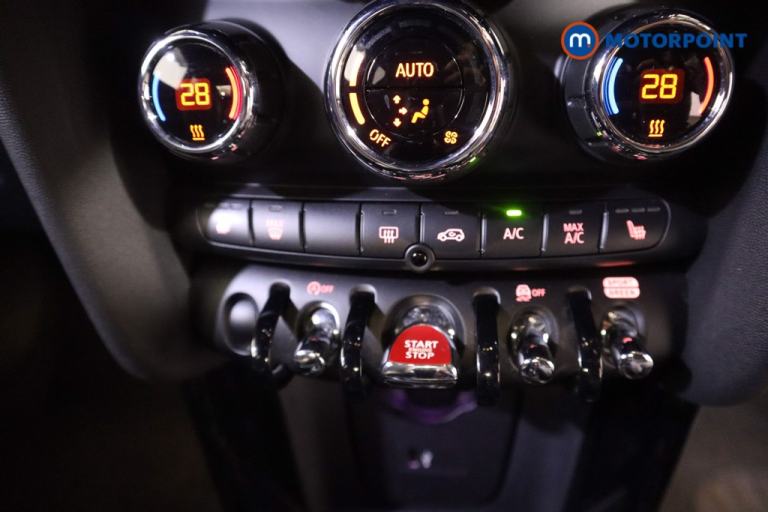 2022 MINI Hatch 1.5 Cooper Sport 3dr Auto [Comfort-Nav Pack] Hatchback Petrol Automatic