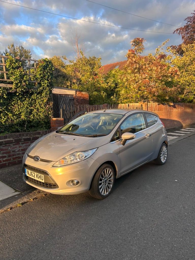 Ford, FIESTA, Hatchback, 2012, Manual, 1399 (cc), 3 doors