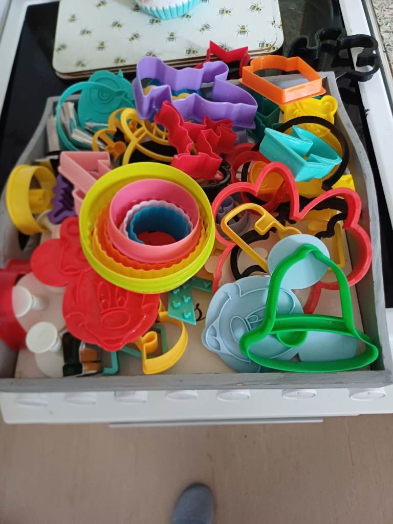 Large Bundle of Cookie Cutters – Various Shapes & Colours