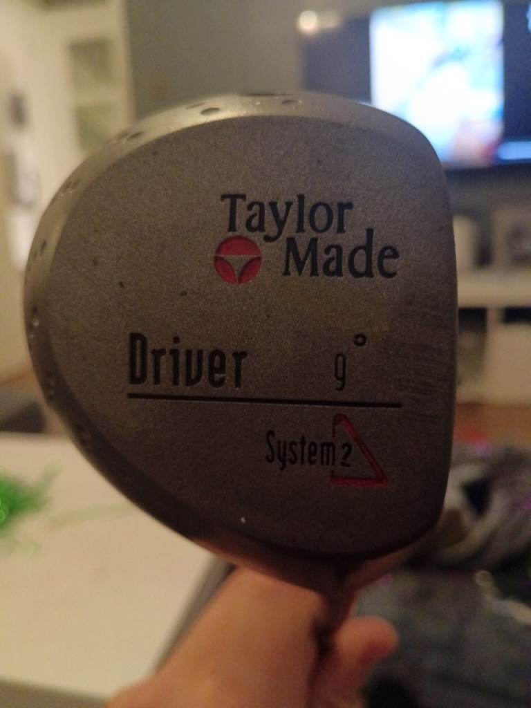 TaylorMade System 2 9 Degree Driver right handed r R Flex 43.25"
