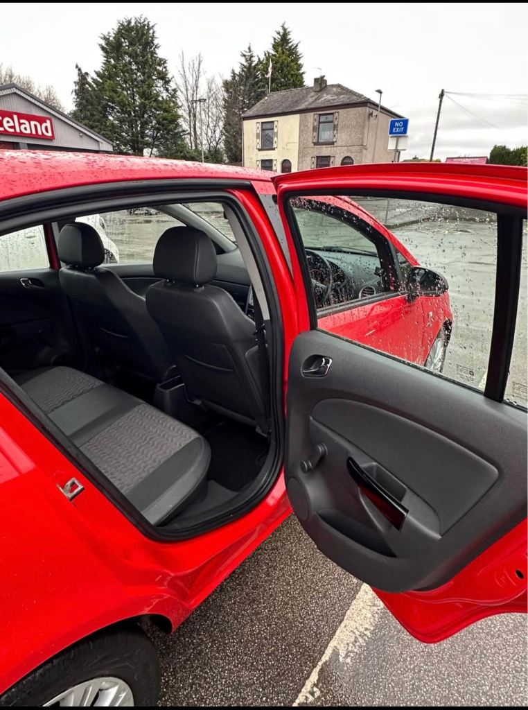 Vauxhall Corsa SE