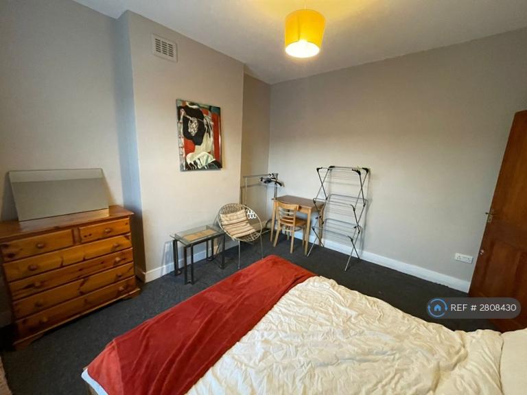 1 bedroom in Ardgowan Road, London, SE6 (#2808430)