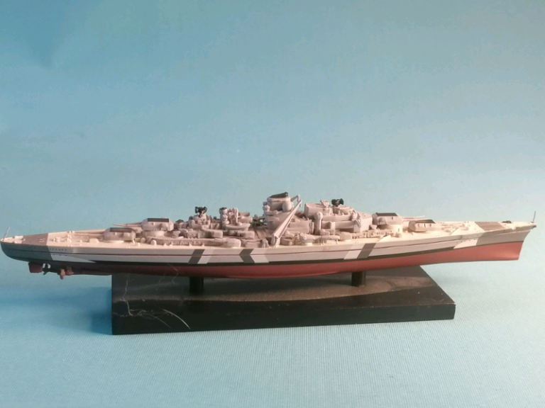 Bismarck ship model. 8-inch. 