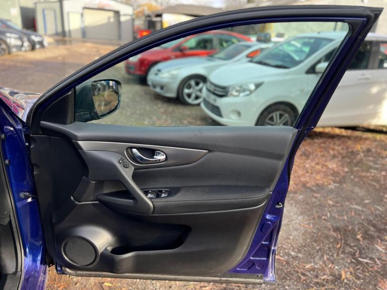 2018 Nissan Qashqai 1.5 dCi N-Connecta Euro 6 (s/s) 5dr HATCHBACK Diesel Manual