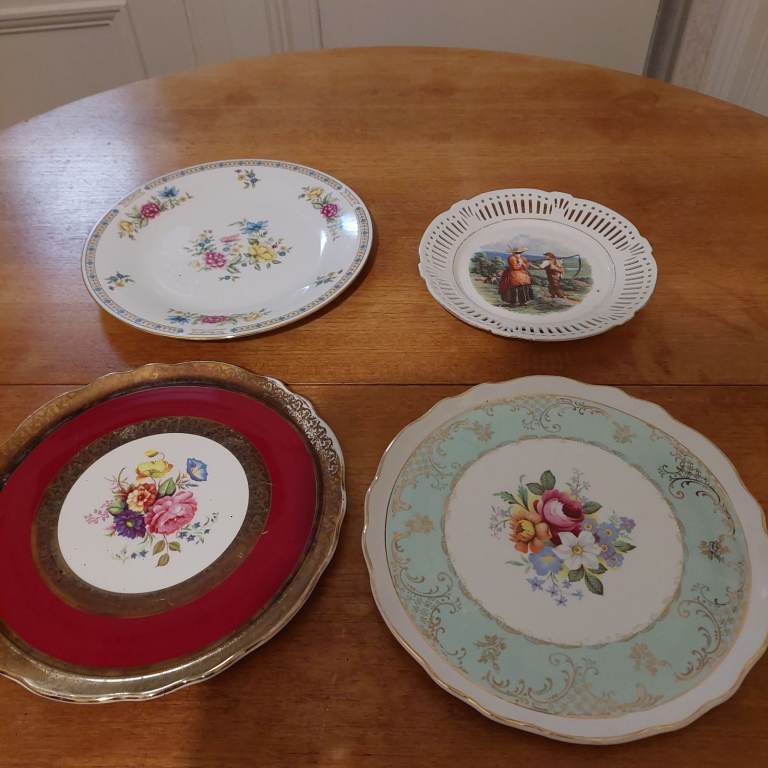 4 Patterned Cake Plates - excellent condition