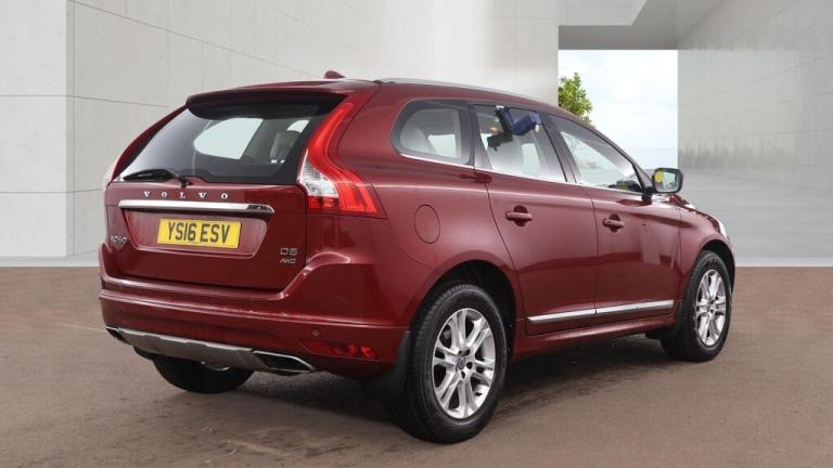 2016 Volvo XC60 D5 [220] SE Lux Nav 5dr AWD ++ NAV / LEATHER / ULEZ / 8 SERVICES ++ ESTATE Diesel...