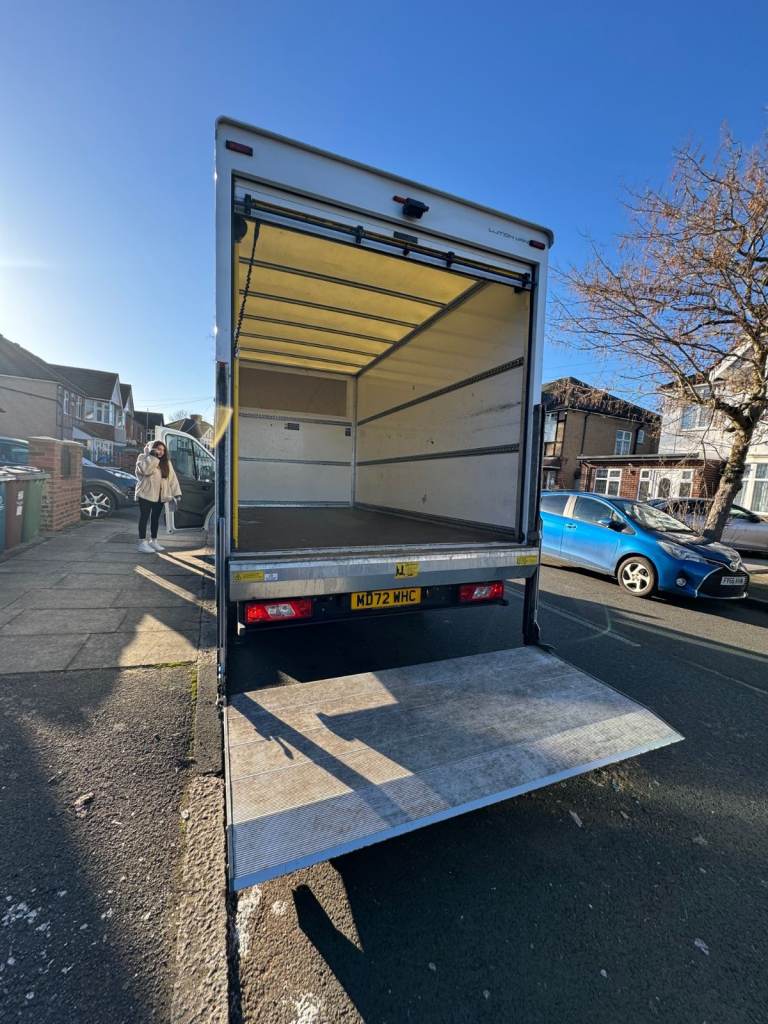 Same Day House & Office Clearance Service London - Man and Van Rubbish & Waste Clearance