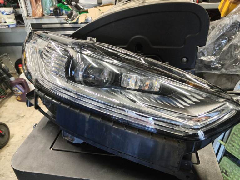 Ford Mondeo Mk5 LED Headlight Assembly - Genuine Part, Good Condition
