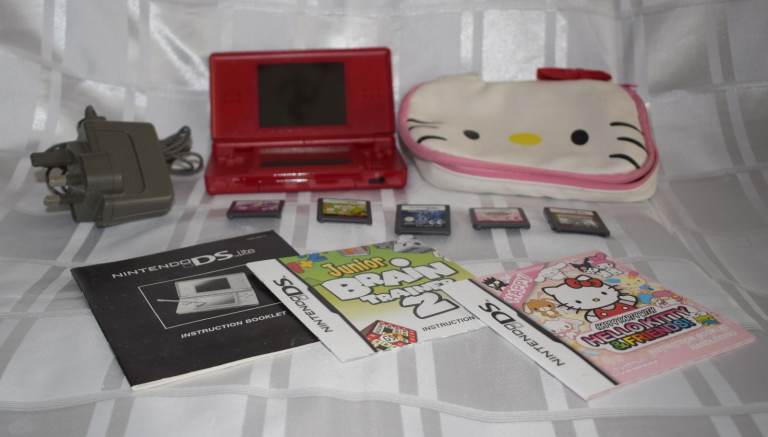 Nintendo DS (Red) and 5 games