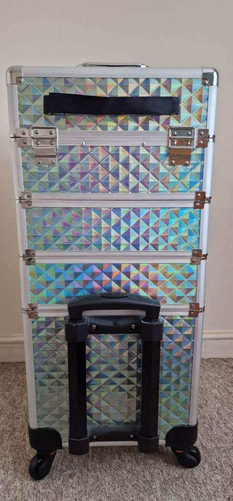 4 in 1 Professional Makeup Trolley (Mint Blue) Very Good condition