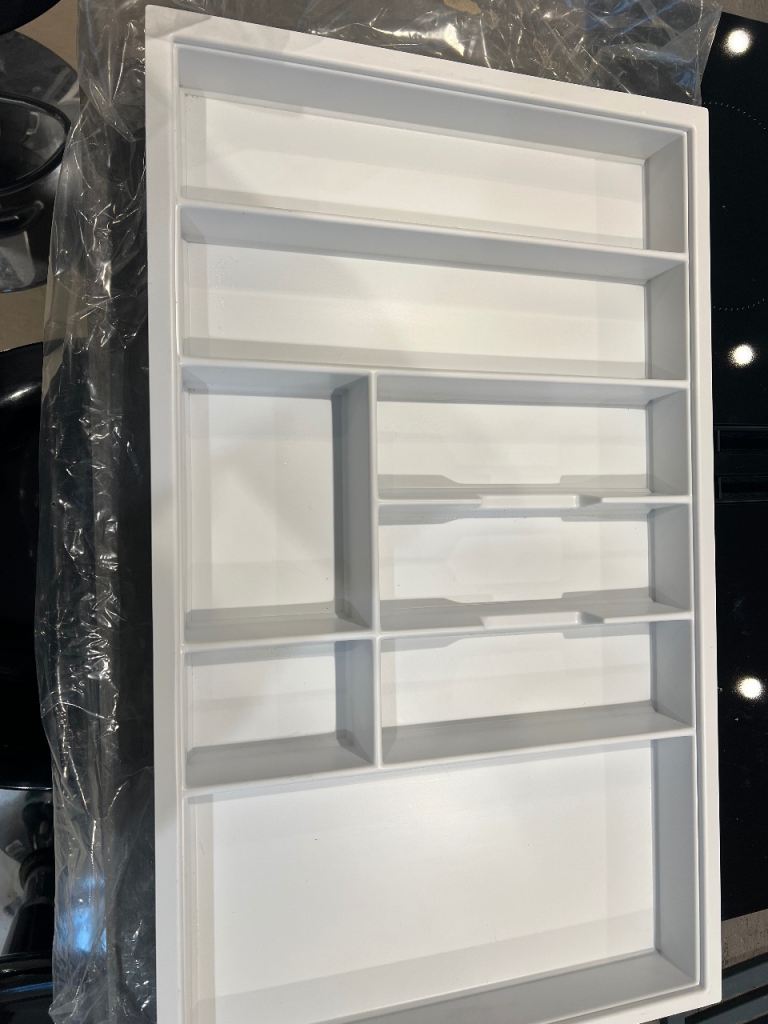 Wrens Kitchen Cutlery Drawer Insert 